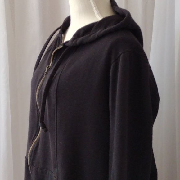 Bundled Curvy Plus Size Sweatsuit. XL - Picture 5 of 9